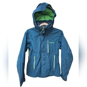 Patagonia Womens Piolet Jacket Goretex Tidal Teal Color Size Small